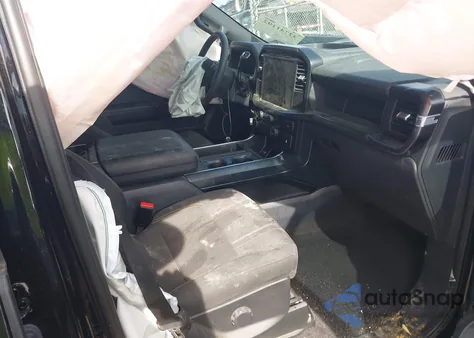 2024 Ford F-150 Stx z USA, uszkodzony, nr VIN 1FTEW2K54RFA56848